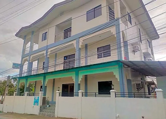 Ostello Junie House Moalboal