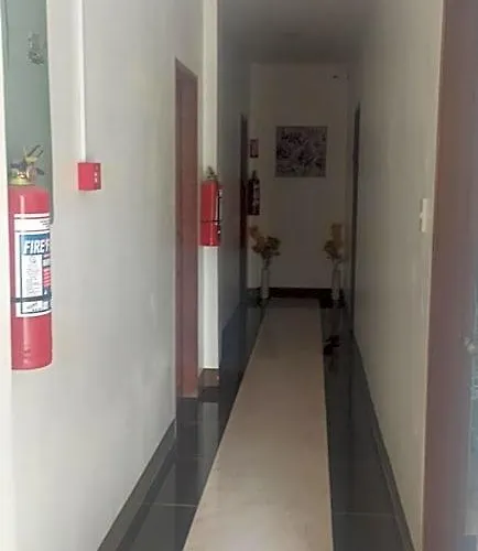 酒店 Junie House 莫阿尔博阿